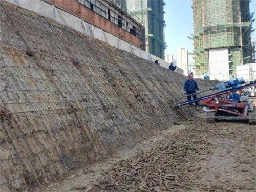 麦盖提建筑边坡支护